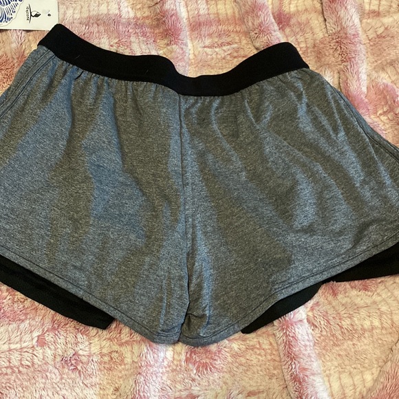 didn’t fit, super soft material - Picture 2 of 2